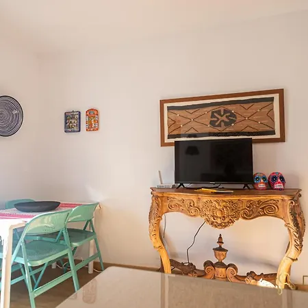 En Ocho Canos Con Wifi 龙达