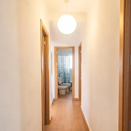 Διαμέρισμα En Ocho Canos Con Wifi Ρόντα